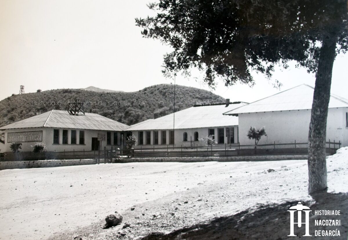 Escuela Primaria Lic. Benito Juarez Nacozari de García