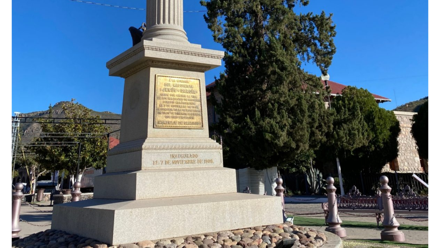 Monumento a Jesús García Corona Nacozari de García Sonora