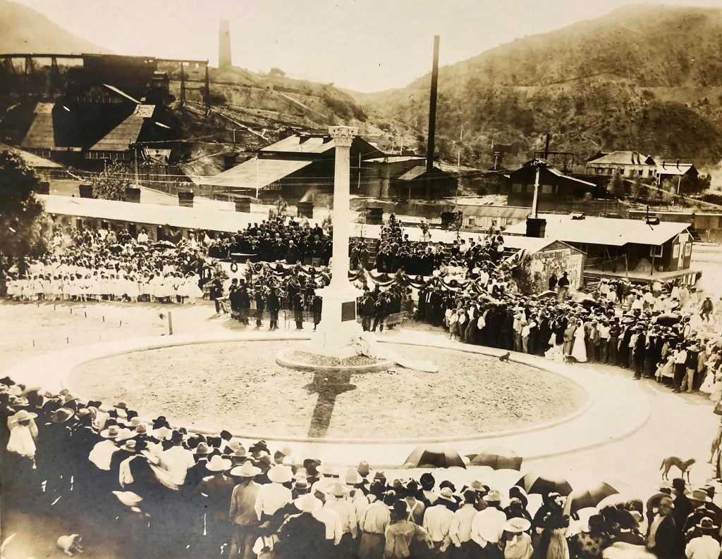 Inauguración del monumento