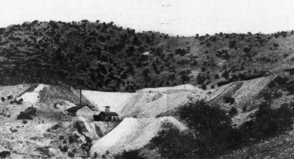 Surface workings, Pilares mine, Nacozari, Mexico, 1900